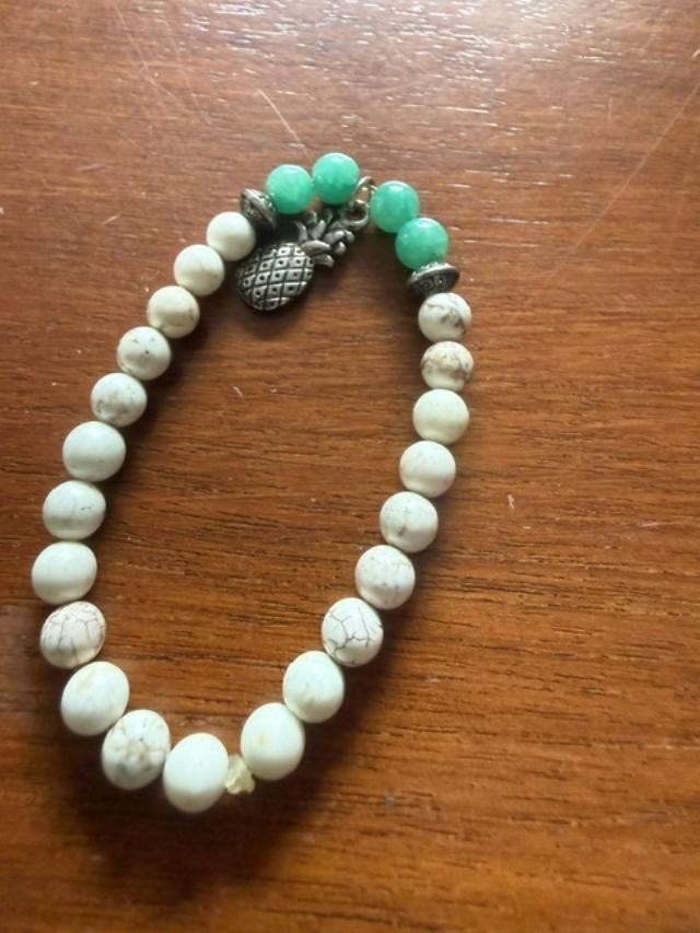 Handmade White Howlite Aqua Bead Stretch Bracelet Pineapple Charm