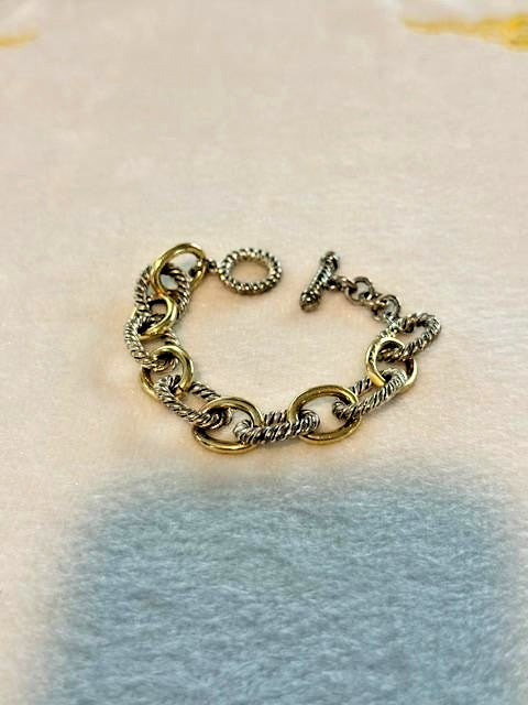 Two Tone Gold Silver Rope Textured Oval Link Bracelet 7 Inch
