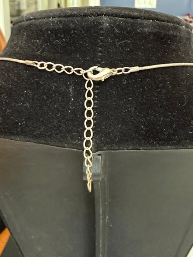 rhinestone necklace vintage
