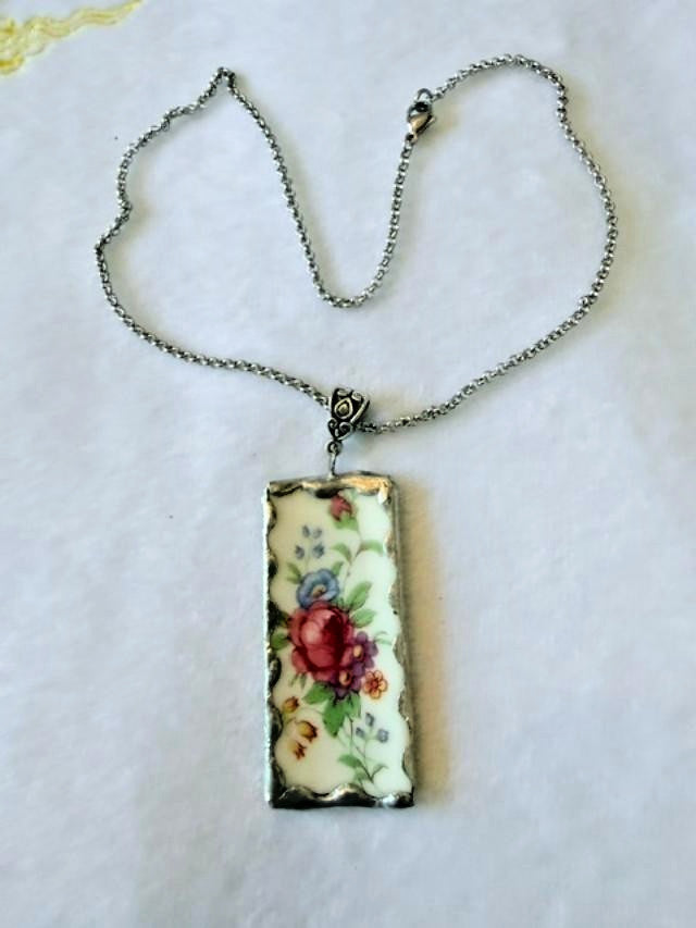 Handmade Broken China Floral Pendant Necklace Soldered Silver Tone 16" 2" Pendan