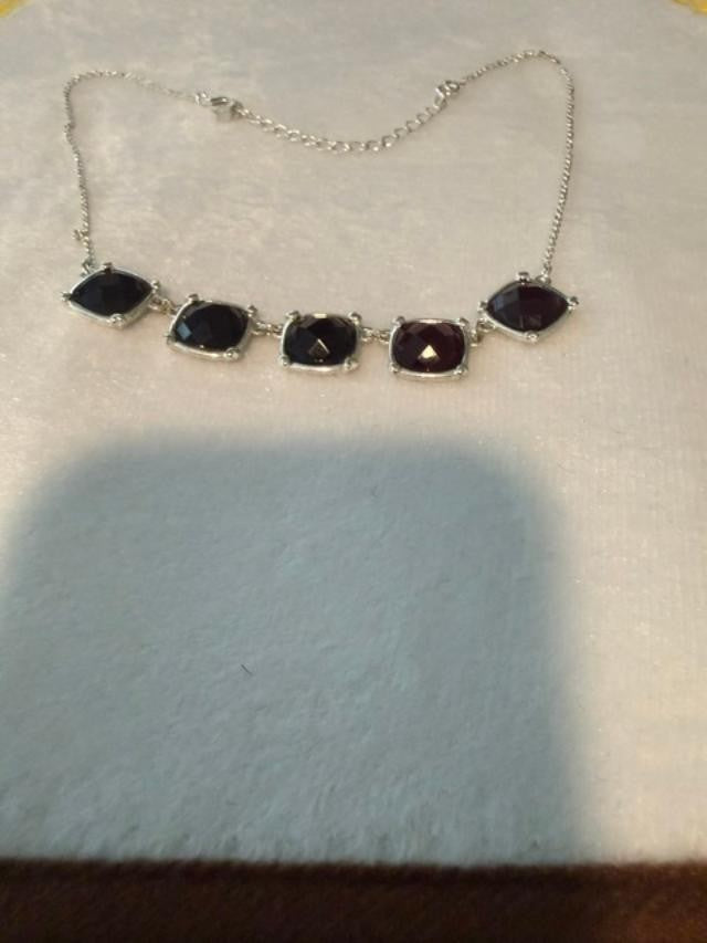 Garnet Red Faceted Glass 5-Stone Silver Tone Necklace 16-19