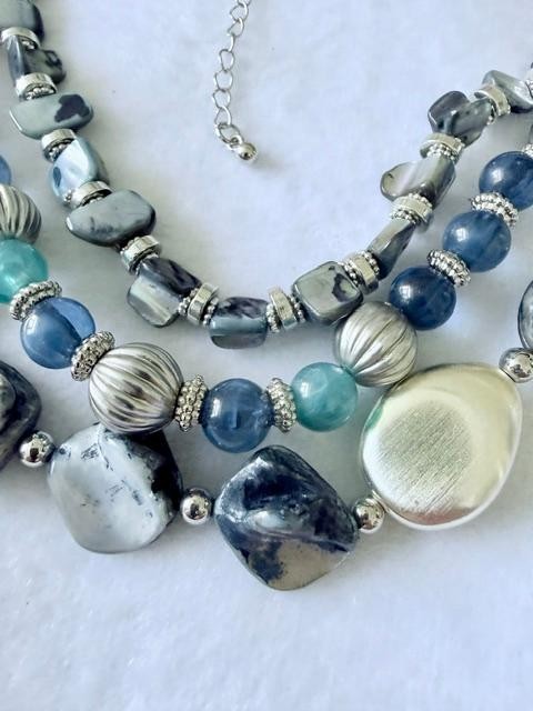 Blue Gray Multi-Strand Shell Bead Statement Necklace Silver Tone 21"