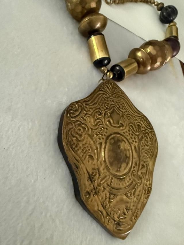 Artisan Boho Statement Necklace Large Baroque Cameo Style Pendant Brass Tone 24