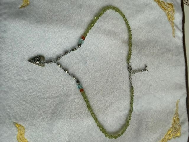 Signed © LV Peridot Chip Artisan Heart Pendant Necklace 18 Inch