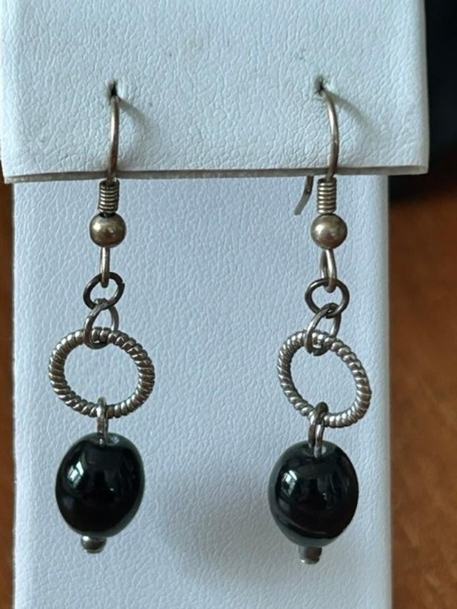 Black Oval Bead Silver-Tone Ring Dangle Earrings Fishhook