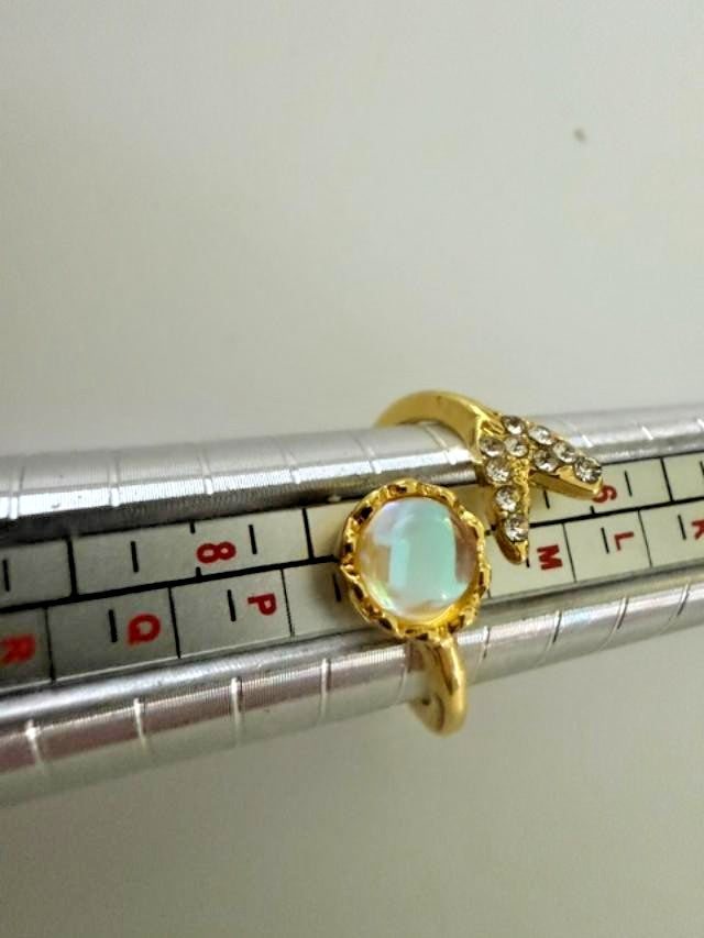 Opalescent Cabochon Rhinestone Leaf Adjustable Ring Gold Tone Size 7