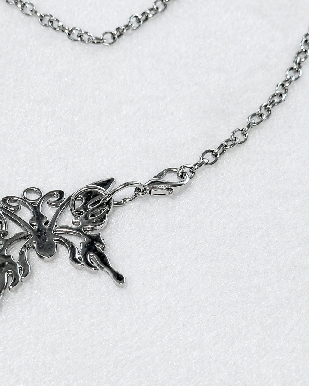 Silver Tone Filigree Butterfly Pendant Choker Necklace 15 Inch