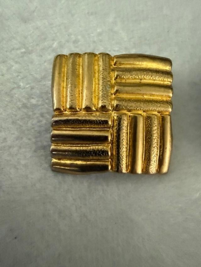 Vintage Gold Tone Textured Square Clip On Earrings 1.25 inches