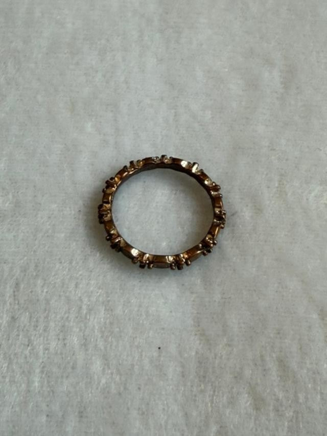 Antique Brass Tone Leaf Berry Vine Eternity Band Ring Size 7.75