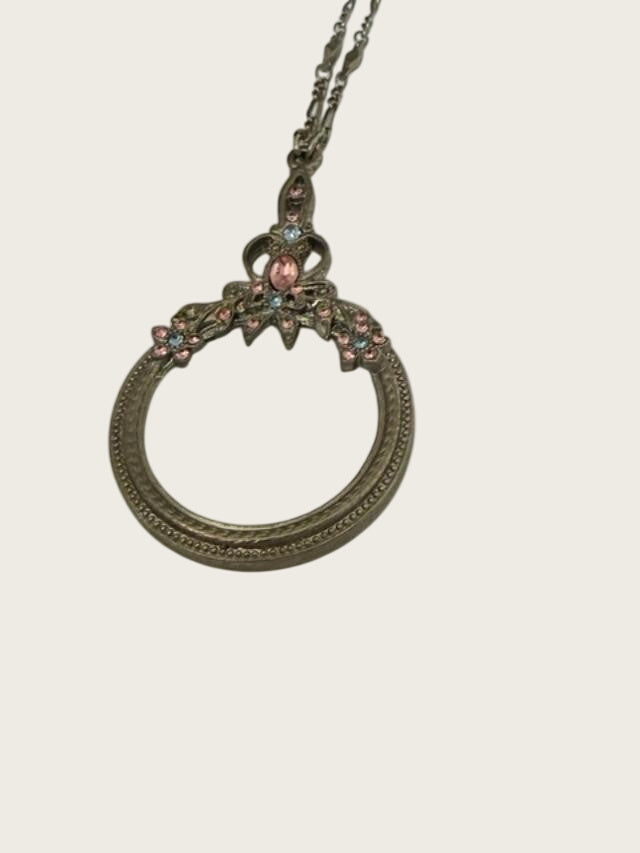 Vtg Pastel Pink Blue Rhinestone Magnifying Glass Jewelry Loupe Pendant Necklace