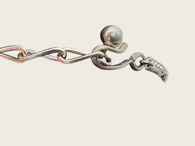 Vintage silver TONE Bib Chain Necklace