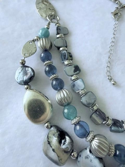 Blue Gray Multi-Strand Shell Bead Statement Necklace Silver Tone 21"
