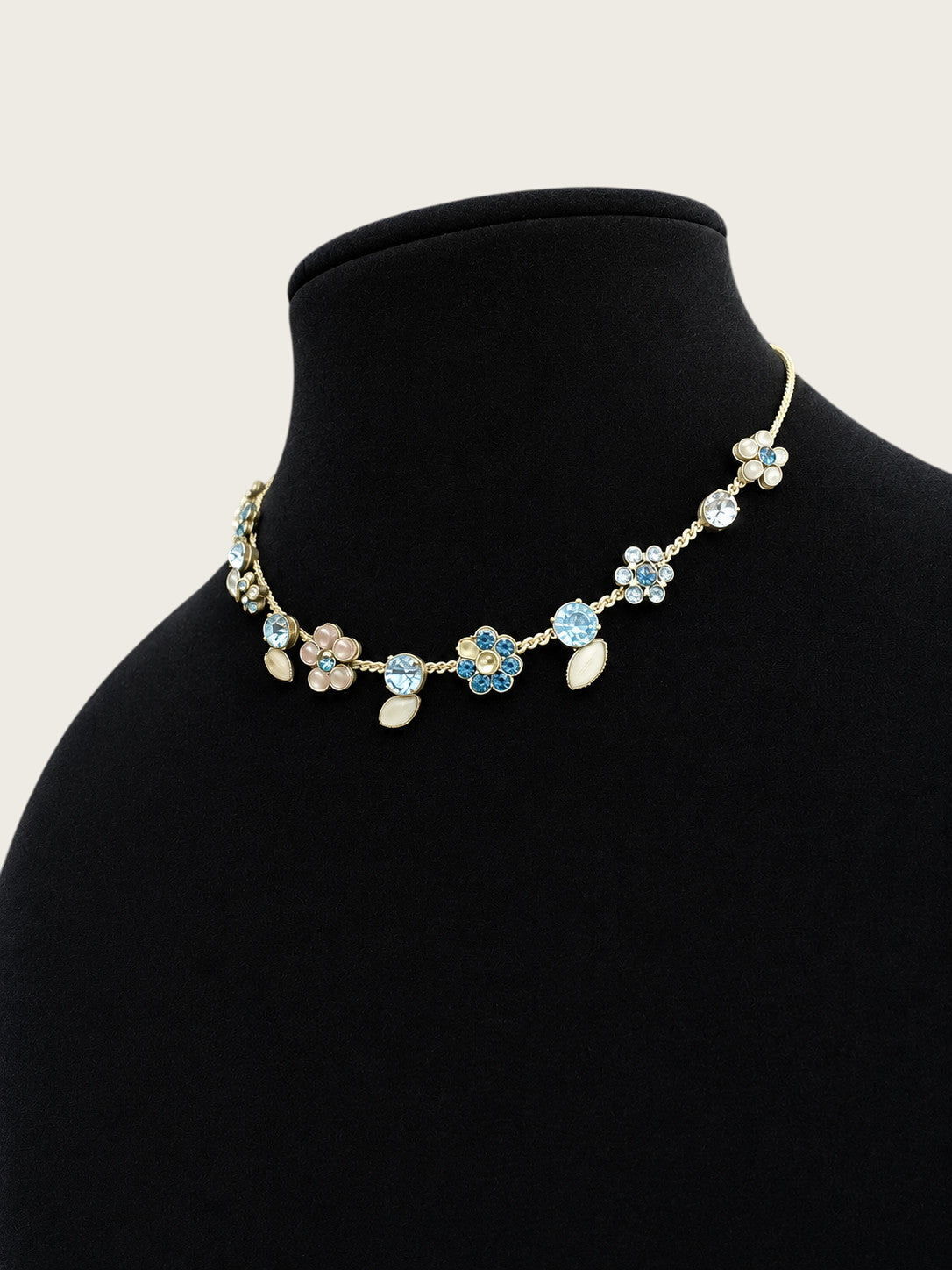 rhinestone necklace vintage