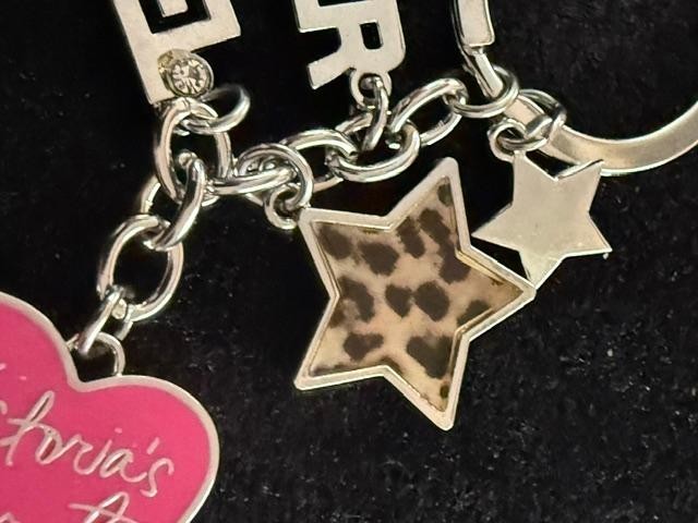 Victoria’s Secret Heart Supermodel Glam Girls Leopard Keyring Keychain