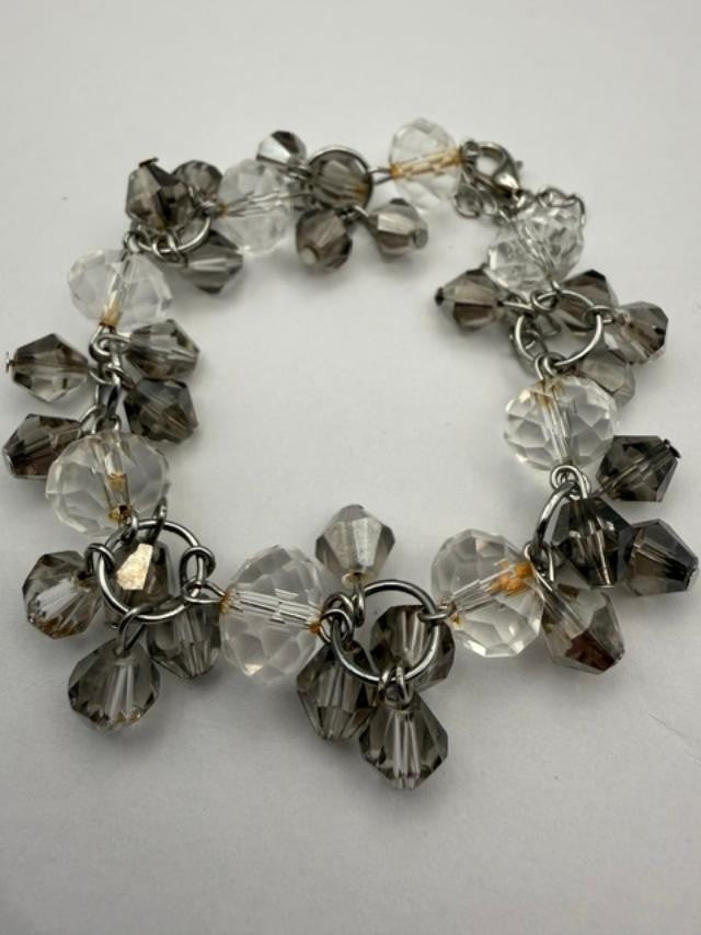 moky Gray Clear Faceted Bead Cluster Bracelet Silver Tone Costume