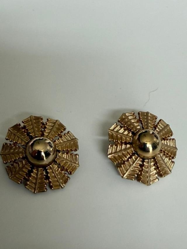 Gold Tone Textured Round Sunburst Clip On Earrings 1"