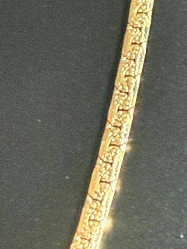 Gold Tone Textured Ball Bead Pendant Flat Chain Necklace 24 Inch