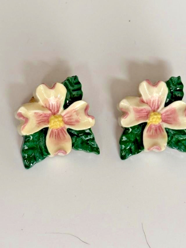 vintage dogwood flower clip-on earrings, about 1 inch, with cream/ivory petals,