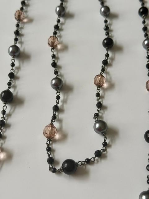 36” Black Gray Blush Pink Beaded Station Necklace No Clasp Opera Length  Conditi