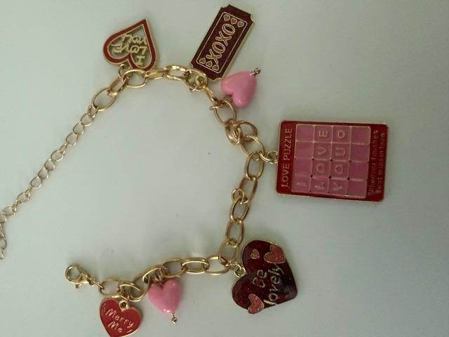 Love Puzzle XOXO Enamel Heart Charm Bracelet Gold Tone