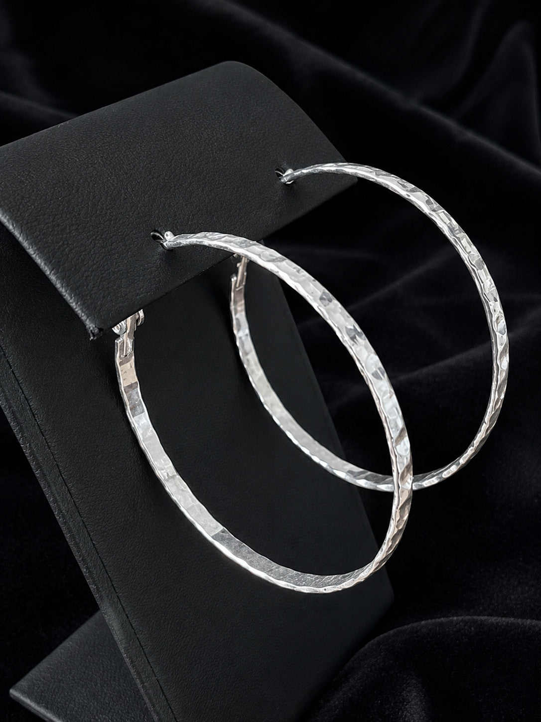 Large 2” Silver-Tone Hammered Oval Hoop Earrings Hinged Closure