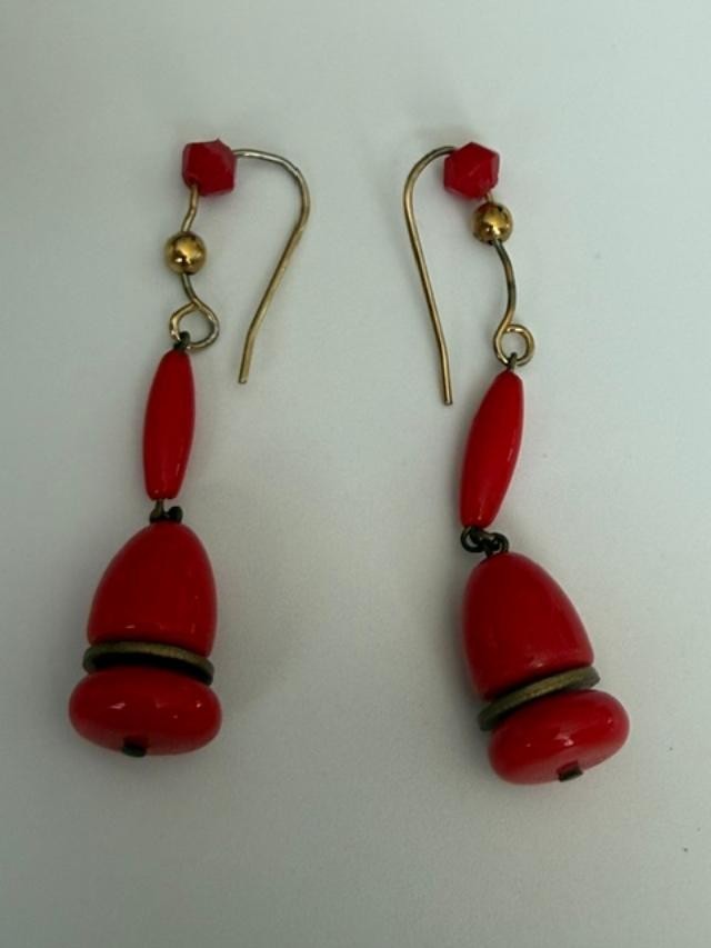Red Lightweight Plastic Dangle Earrings