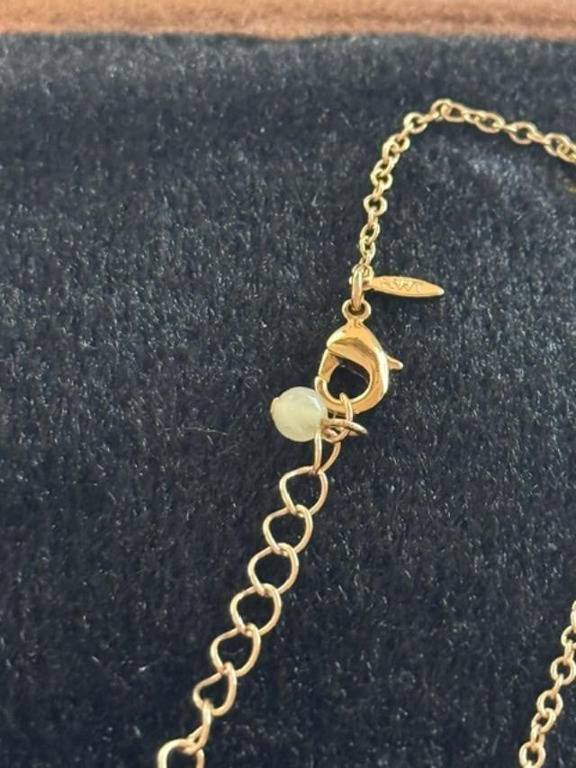 Avon NWT Gold Tone Openwork Teardrop Pendant Necklace 28–31”