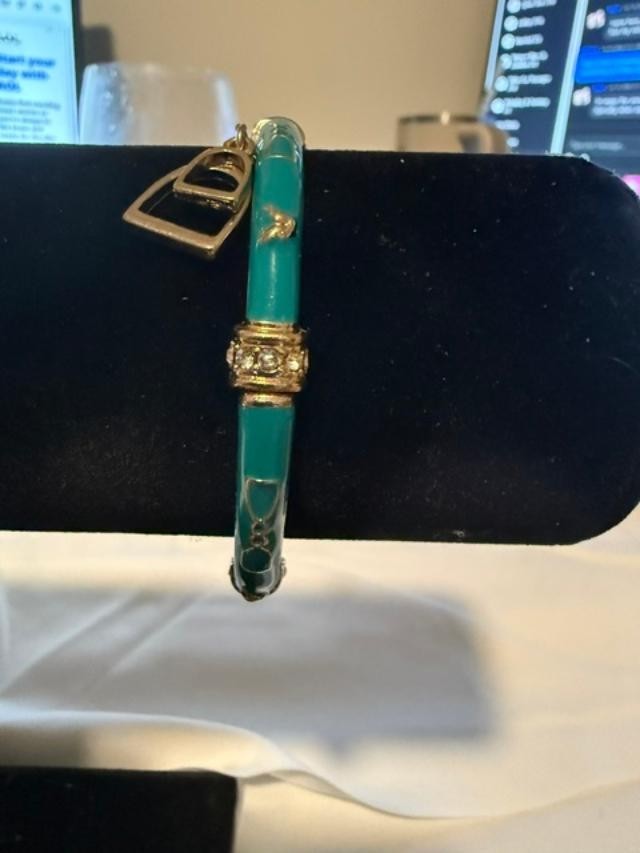 TURQUOISE ENAMEL STRETCH BRACLET