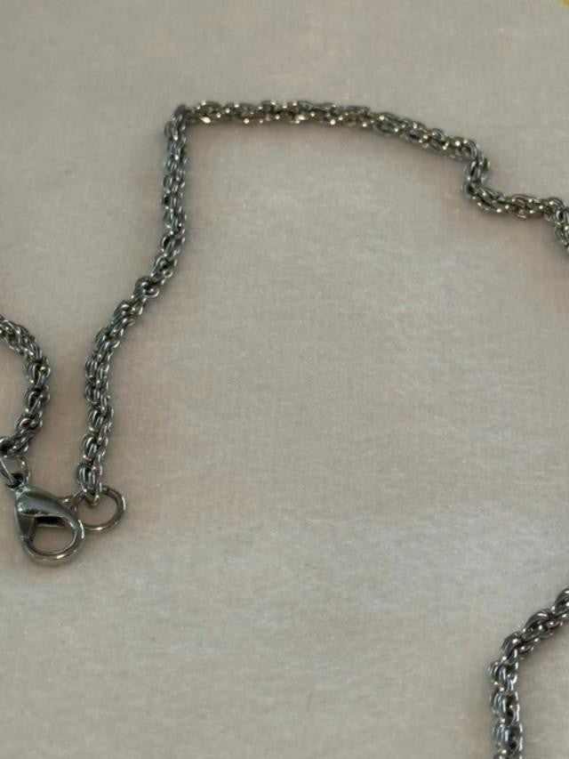 Silver Tone Five Heart Cluster Pendant Rope Chain Necklace 30 Inch