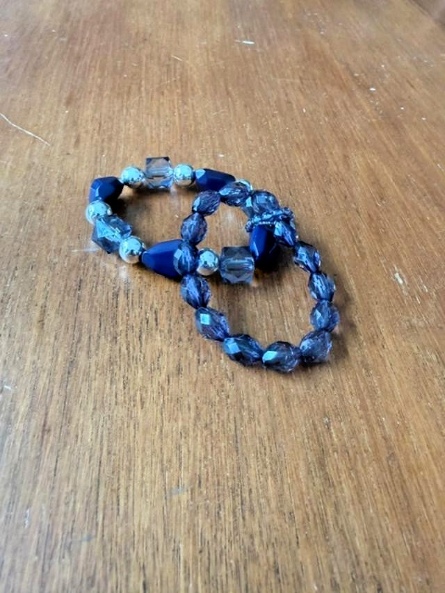 Set of 2 Dark Blue Faceted Bead Stretch Bracelets Silver Tone