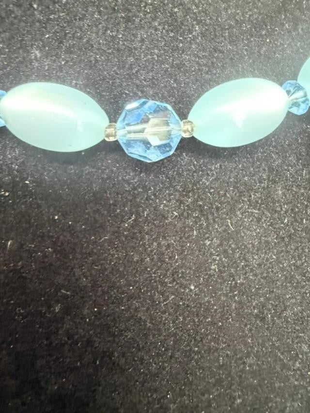 Vintage Necklace Gold Tone Blue Glass Bead 36"