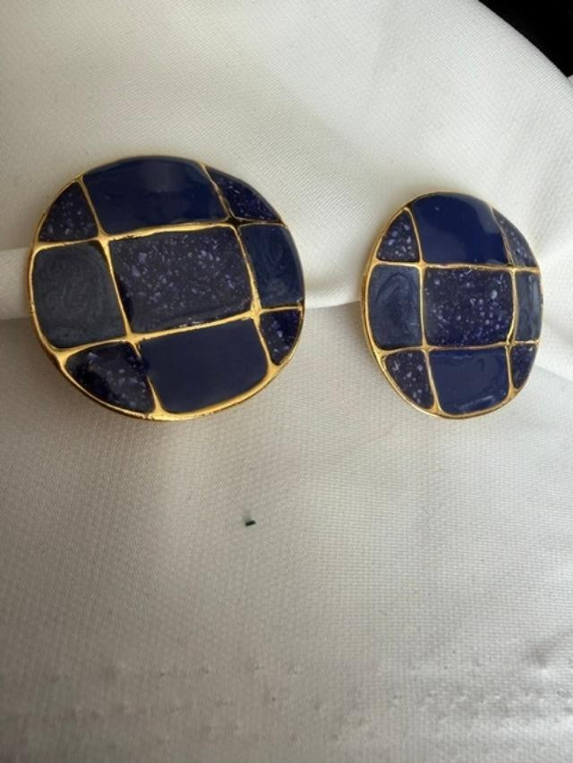 Vintage Clip-On Earrings. Blue & Gold Circle.,  1.5”Diam