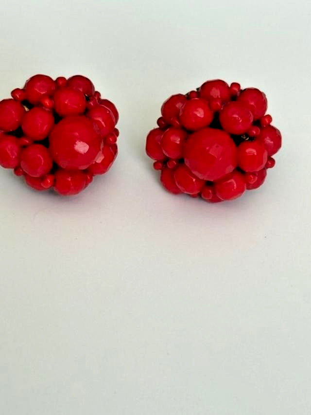 Red Ball Cluster Design Style Women's Earrings Jewelry 0.75" Screw On