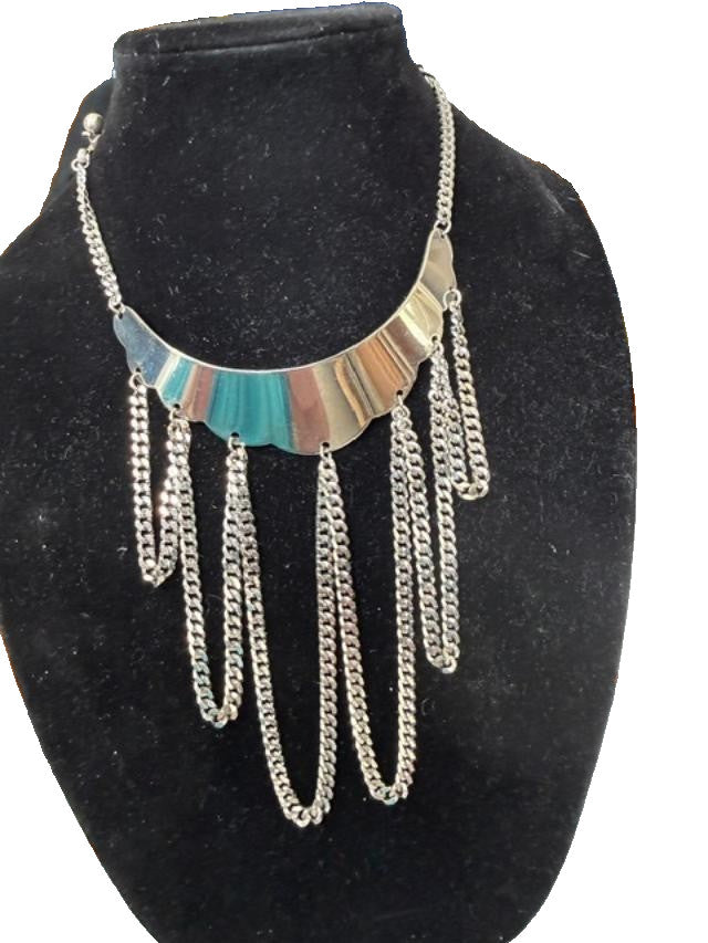 Vintage silver TONE Bib Chain Necklace