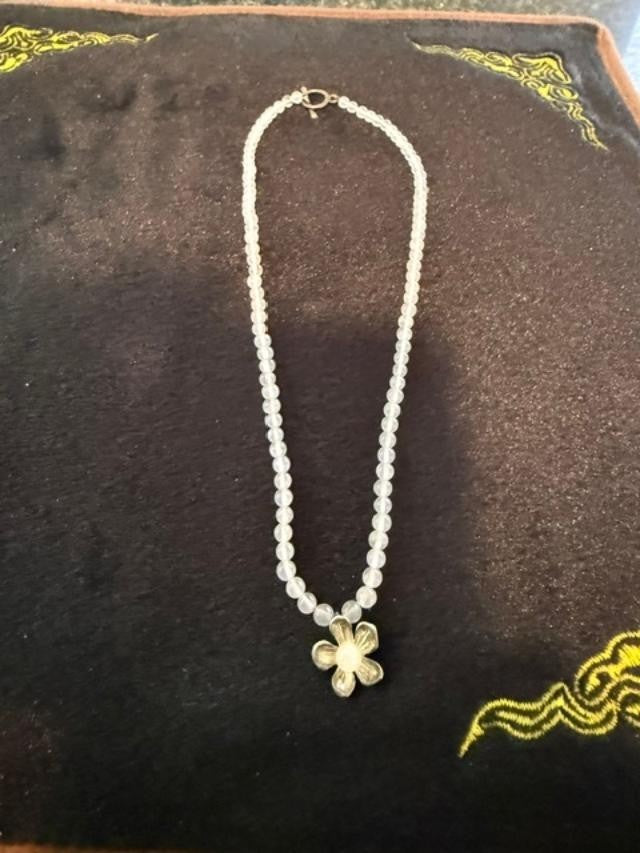 Opalite Glass Bead 15" Choker Necklace Silver Tone Flower Pendant Toggle