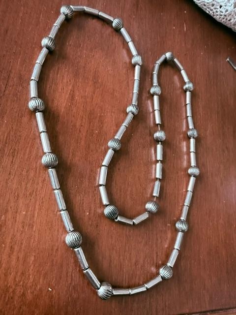 Vintage Silver Tone Ribbed Bead Tube Necklace Southwestern Style 35"