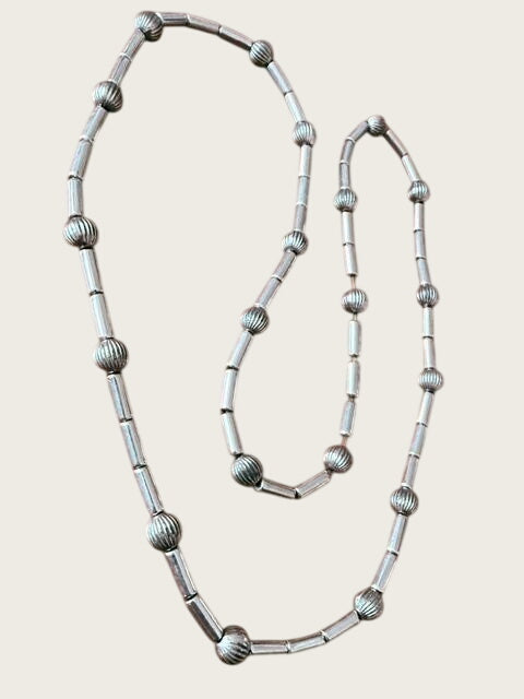Vintage Silver Tone Ribbed Bead Tube Necklace Southwestern Style 35"