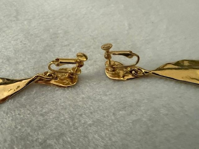 Vintage Gold Tone Leaf Dangle Screw Back Earrings Modernist 3.25"