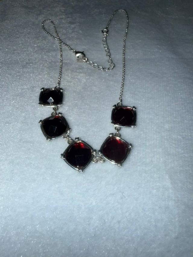 Garnet Red Faceted Glass 5-Stone Silver Tone Necklace 16-19