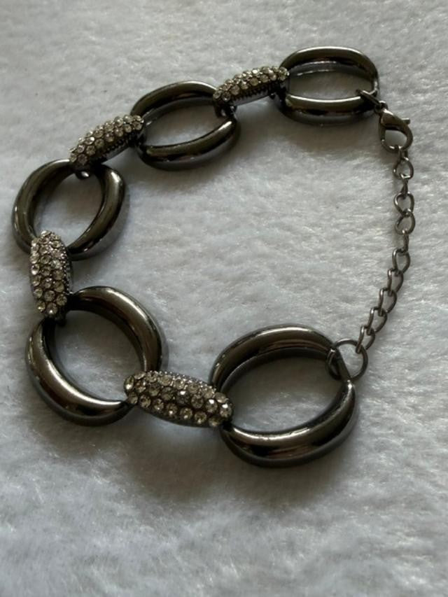 Gunmetal Oval Link Rhinestone Accent Bracelet 8” Adjustable Statement