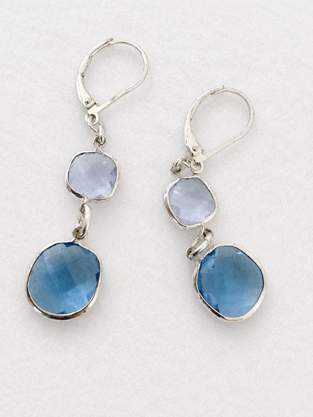 NRT Silver‑Tone Necklace 19” & Matching 1” Earrings – Fashion Jewelry Set