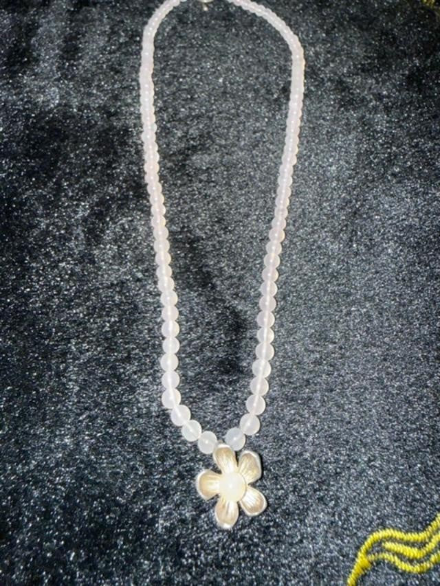 Opalite Glass Bead 15" Choker Necklace Silver Tone Flower Pendant Toggle