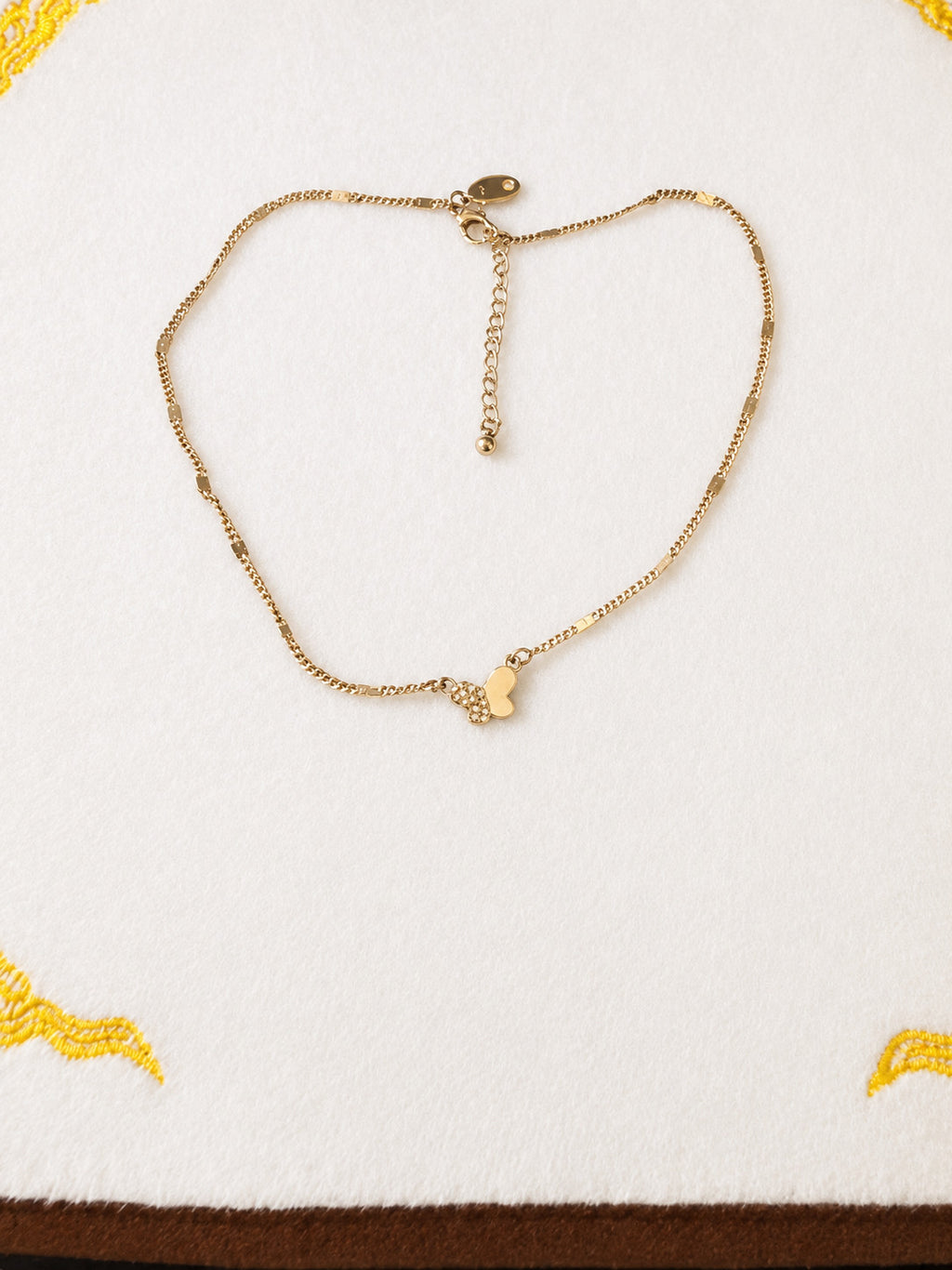 Dainty Gold Tone Butterfly Rhinestone Necklace 15.5–17.5” Adjustable