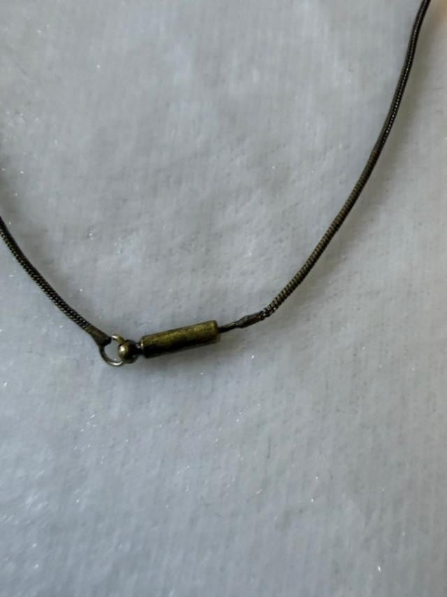 unmarked artisan-style multicolor glass bead necklace