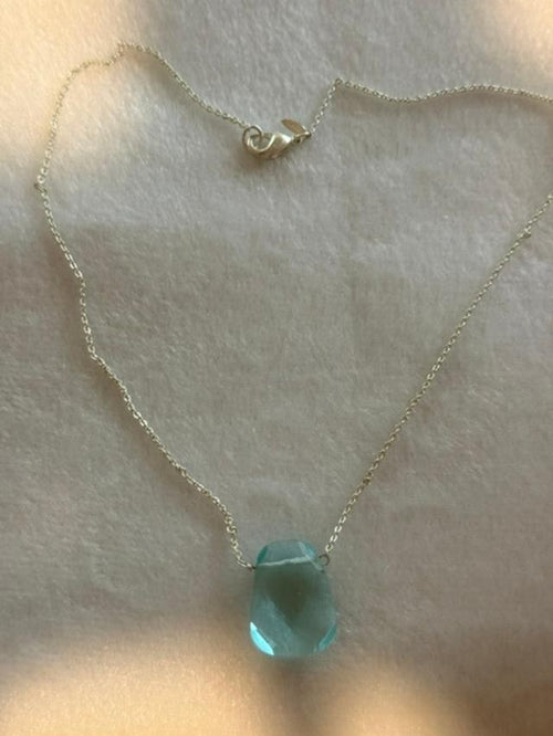 Avon Signed 15” Aqua Blue Faceted Pendant Necklace Silver Tone