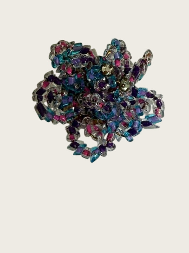 vintage handmade beaded flower clip-on earrings.
