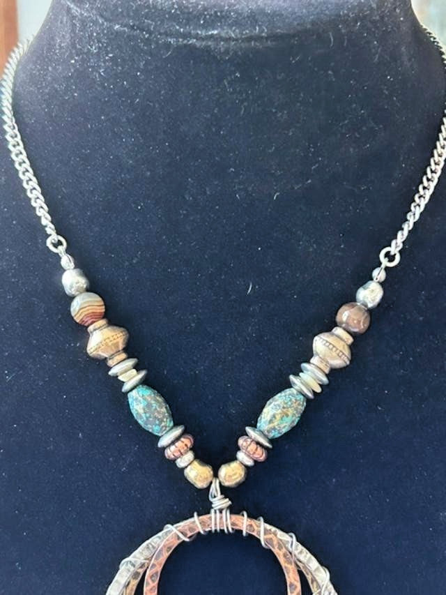 Roxy & Lola Three Tone Hammered Circle Beaded Pendant Necklace 20"