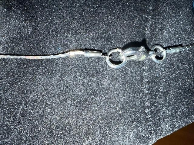 35 INCH SILVER NECKLACE WITH BLUE BEADS
