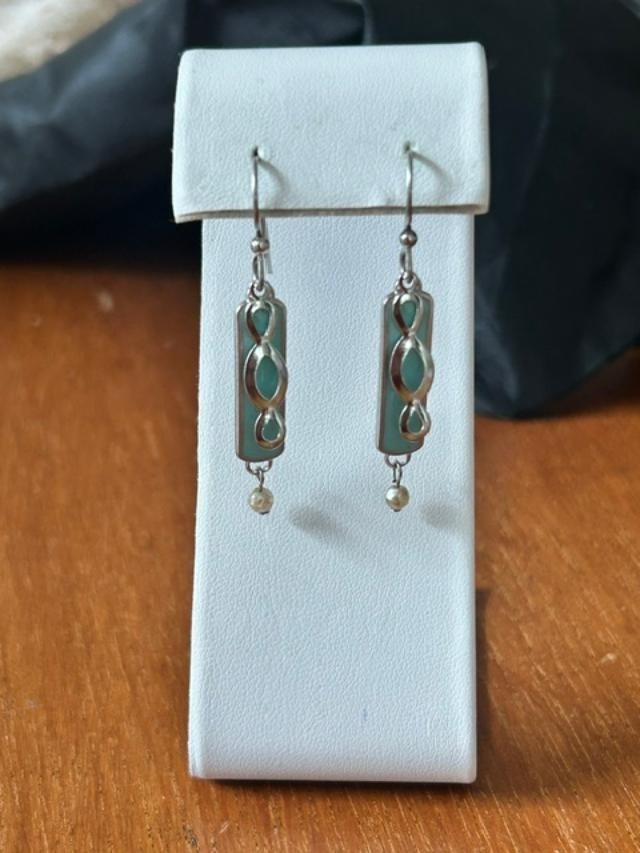 Silver Tone Aqua Green Infinity Swirl Dangle Fishhook Earrings Unmarked