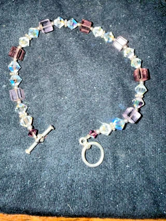 Artisan AB Crystal Lavender Glass Beaded Toggle Bracelet Handmade 7.5 Inch